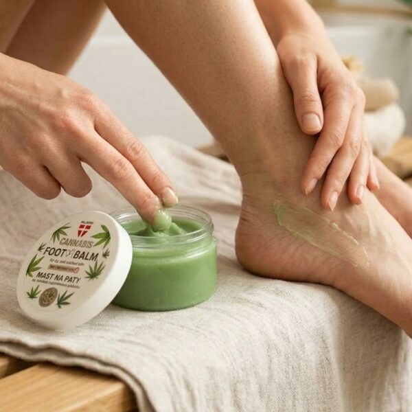 Балсам за крака с конопено масло PALACIO Cannabis Foot Balm, 100 ml