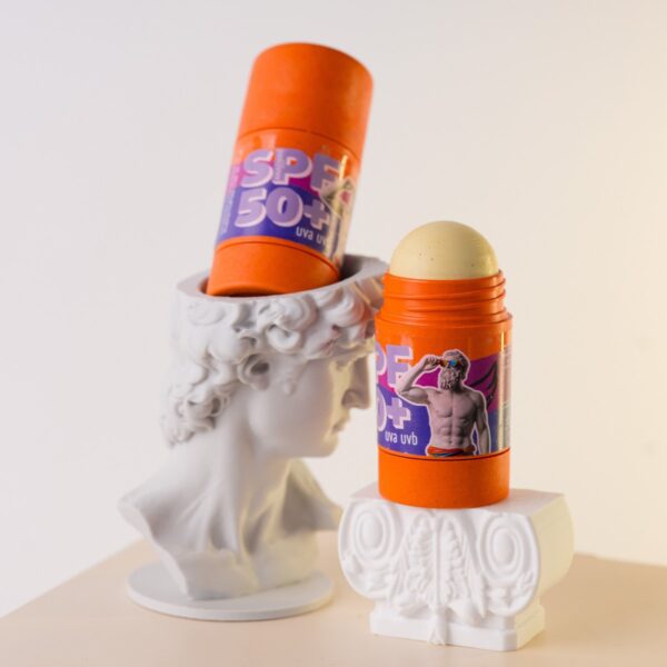 Минерален слънцезащитен стик SPF 50+ ANADORÉ Natural SPF Me 30 g