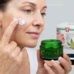 Серум за лице с конопено масло PALACIO Cannabis Regenerating & Hydrating BIO Face Serum, 50 ml