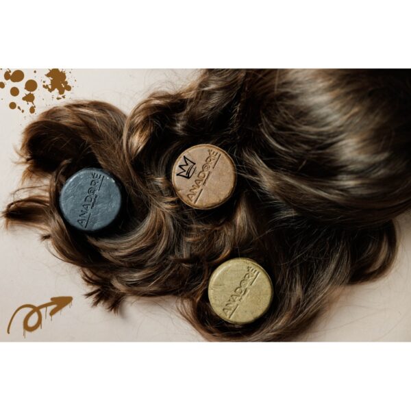 Твърд шампоан за сива коса с матиращ ефект ANADORÉ Natural Grey Matt 100 g